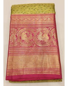 Pure Kanchipuram Silk Saree Body Light Green Border Rani